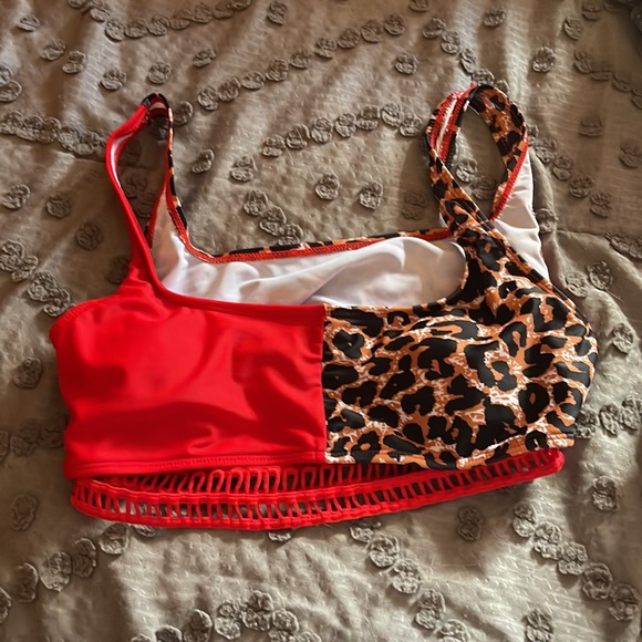 Bikini set - Picture 3 of 3